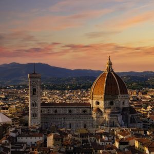 foto-aerea-da-cidade-de-florenca-ao-por-sol